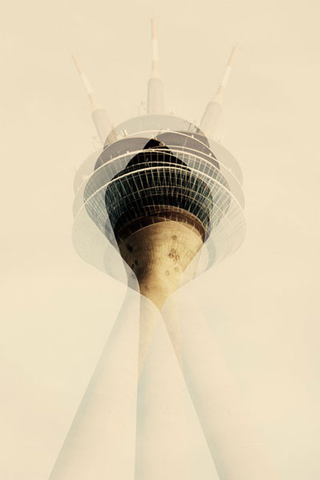 Illustration for article titled Multiple-exposure photographs of international landmarks are delightfully trippy